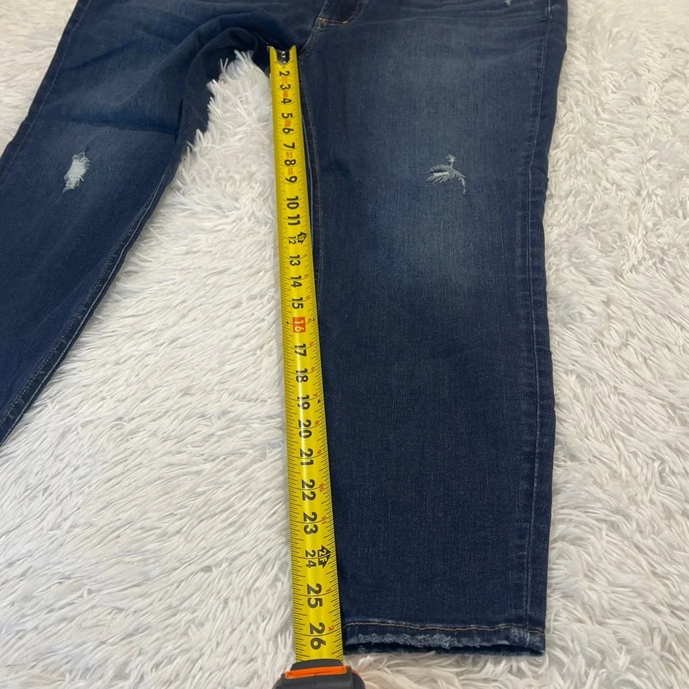 Silver Jeans Dark Blue Ankle Jeans SKINNY WOMENS 18- Length 27 DISTRESSED
